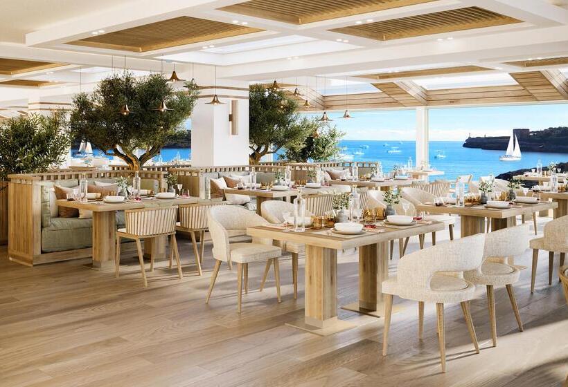 리조트 Ikos Porto Petro