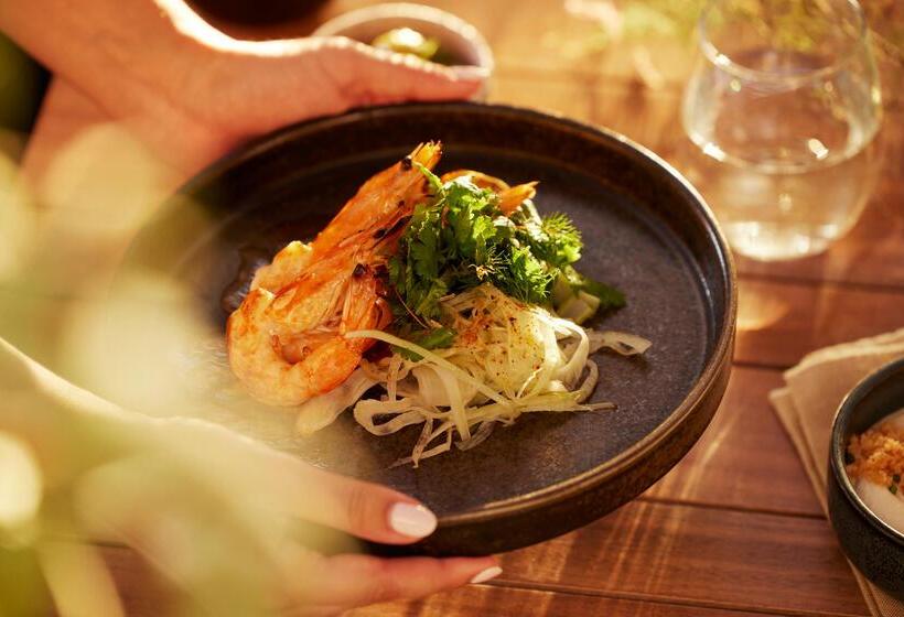 리조트 Ikos Porto Petro