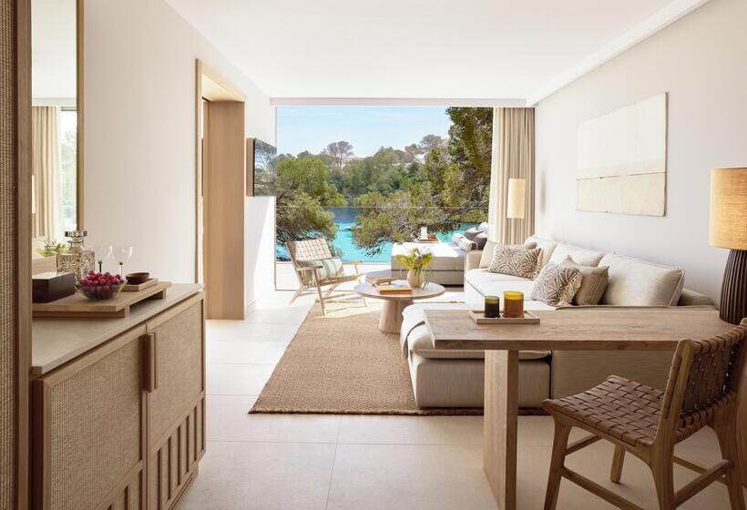 리조트 Ikos Porto Petro