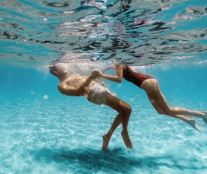 리조트 Ikos Porto Petro