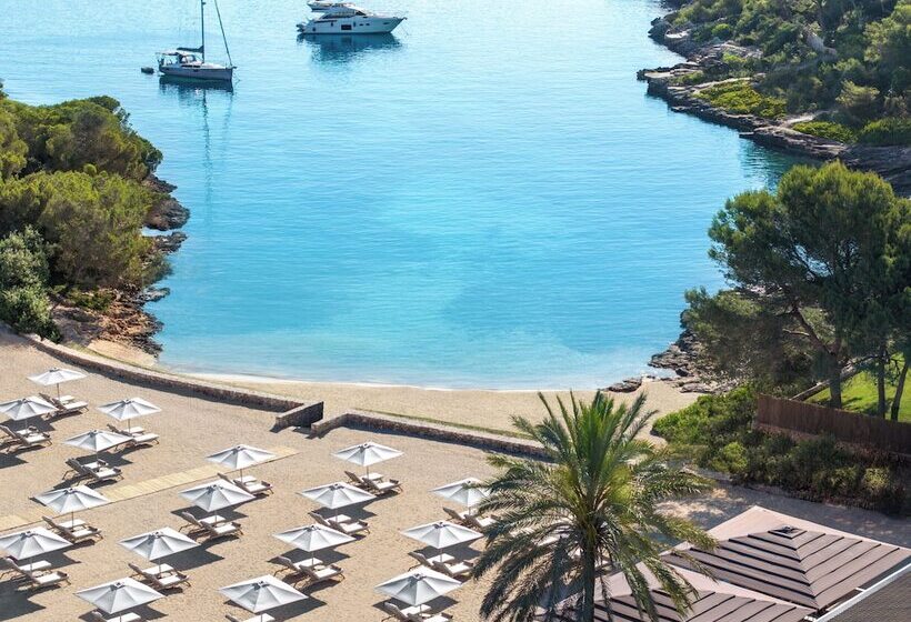 리조트 Ikos Porto Petro