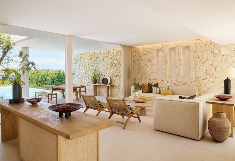 리조트 Ikos Porto Petro