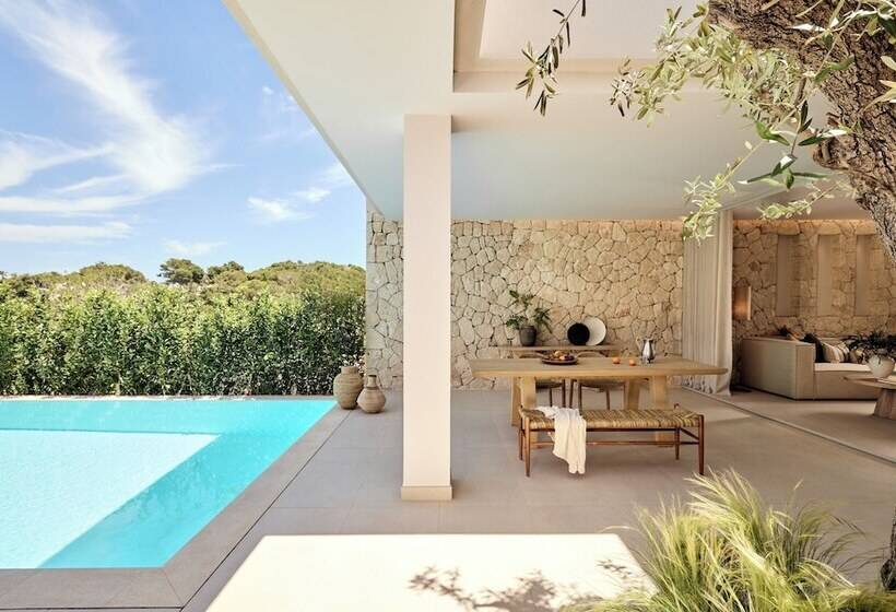 리조트 Ikos Porto Petro