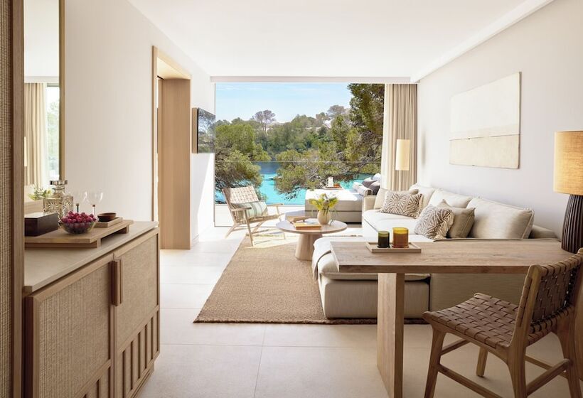 리조트 Ikos Porto Petro