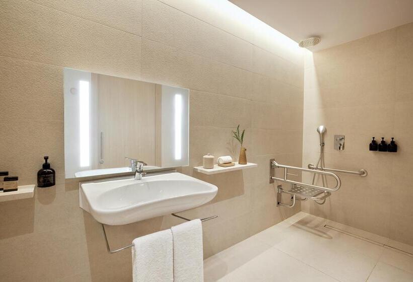 리조트 Ikos Porto Petro