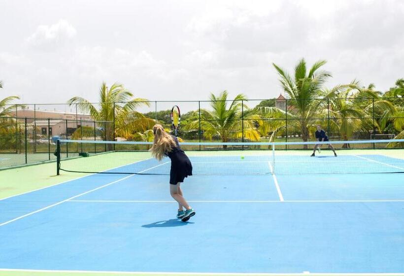 リゾートホテル Majestic Colonial Punta Cana All Inclusive