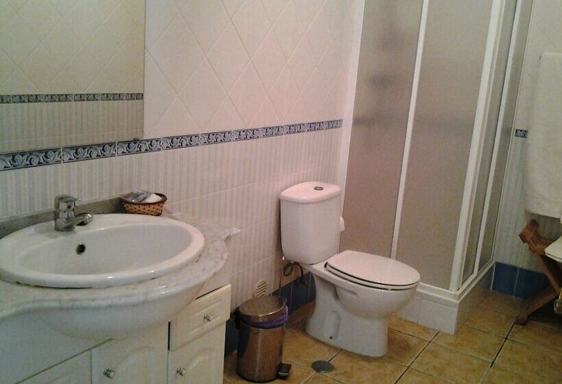 Rio Arade Manor House