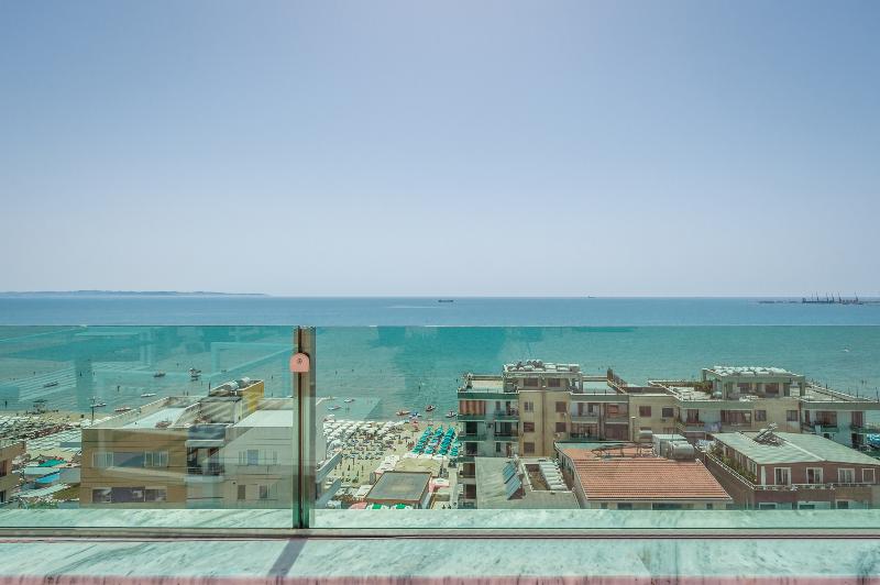 فندق Antalya   Beach Durres