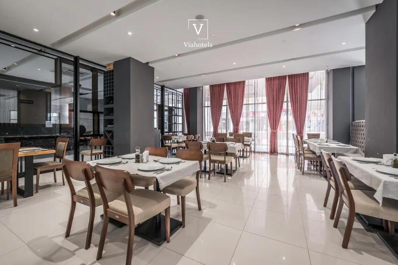 בית מלון כפרי Antalya   Beach Durres