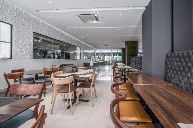 בית מלון כפרי Antalya   Beach Durres