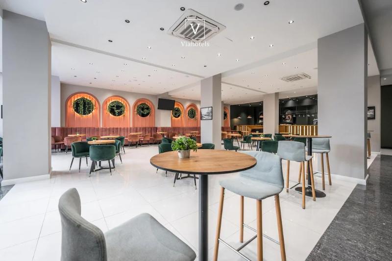 בית מלון כפרי Antalya   Beach Durres