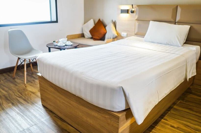 7s Hotel An Phú Central