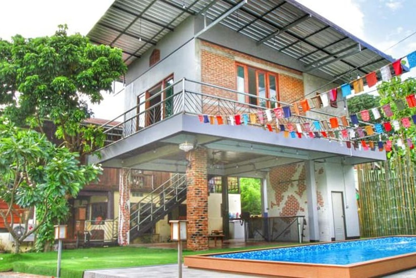 호텔 Above The Sea Maesariang