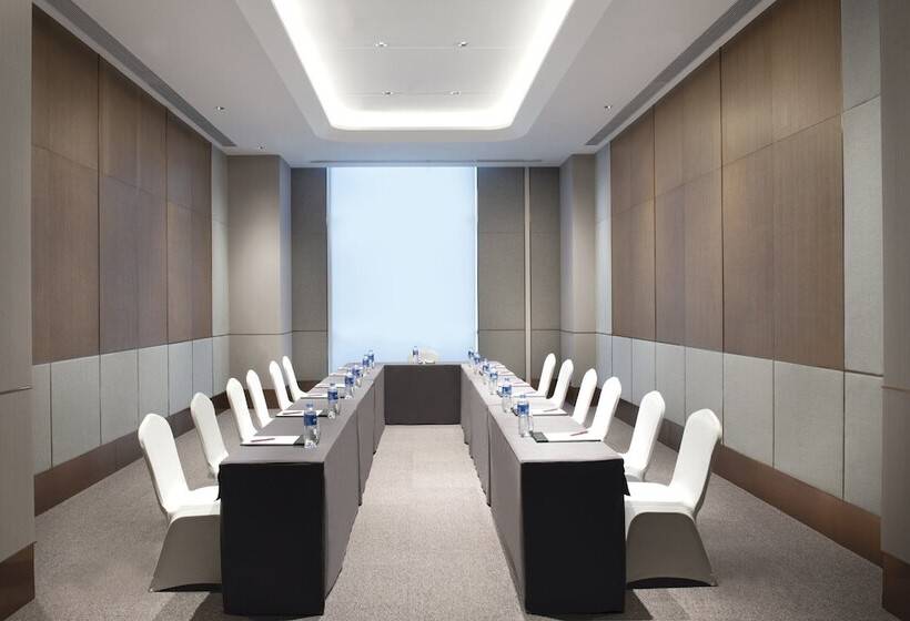 ホテル Crowne Plaza Dalian Xinghai, An Ihg