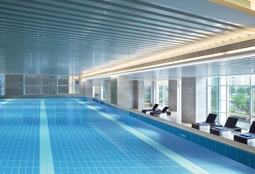 ホテル Crowne Plaza Dalian Xinghai, An Ihg