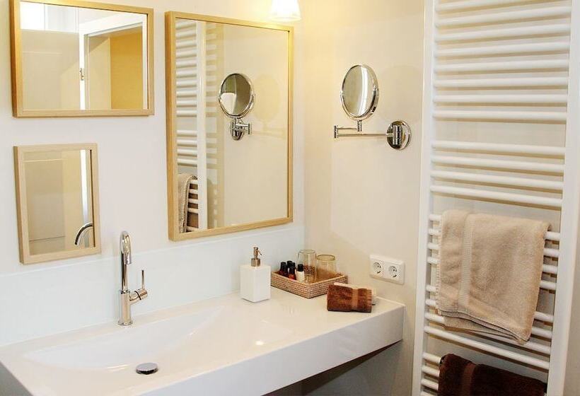 בית מלון כפרי Gut Hermannsberg, Gastehaus