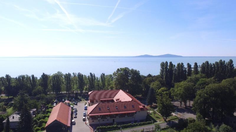 酒店 Halászkert Badacsony