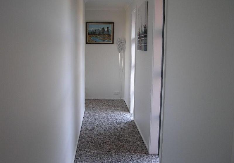 فندق Island View B&b