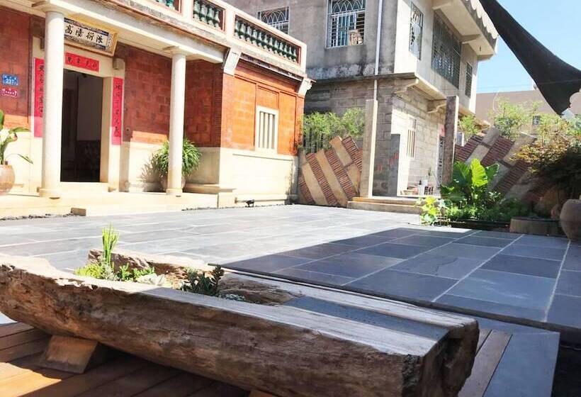 هتل Kinmen Redbrick Houses Across Hope