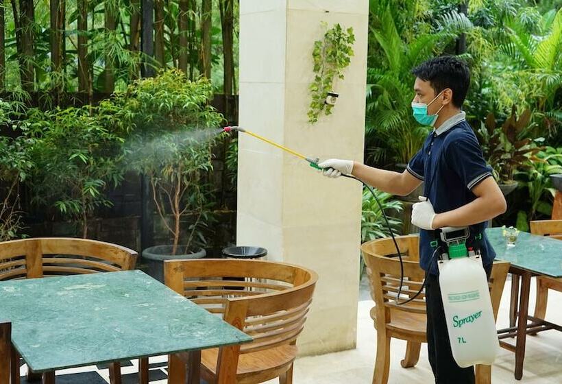 Marilyn Hotel Serpong