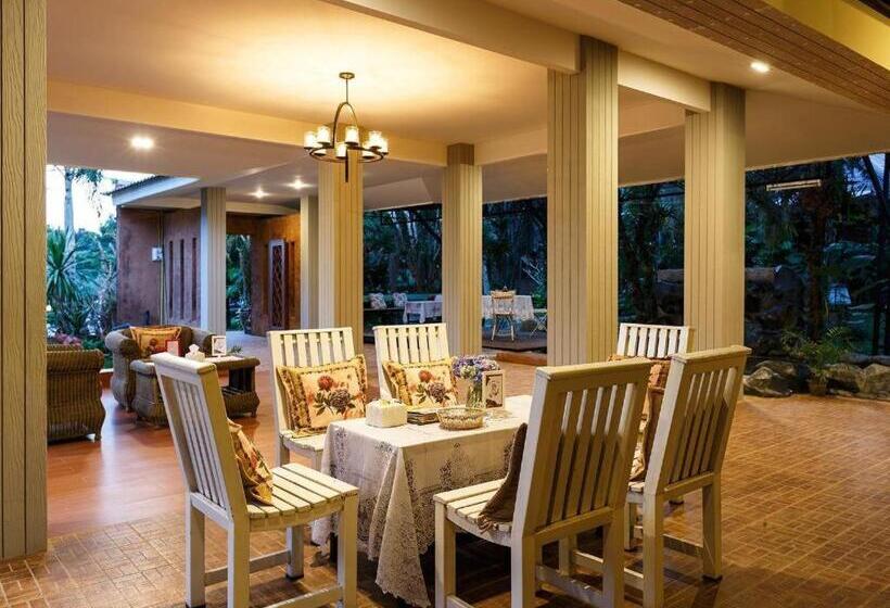 Отель Mohn Fah Sai Home Resort