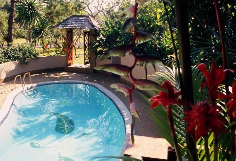 Отель Mohn Fah Sai Home Resort