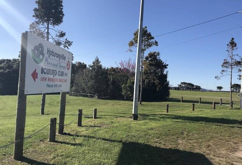 בית מלון כפרי Sam Family Home