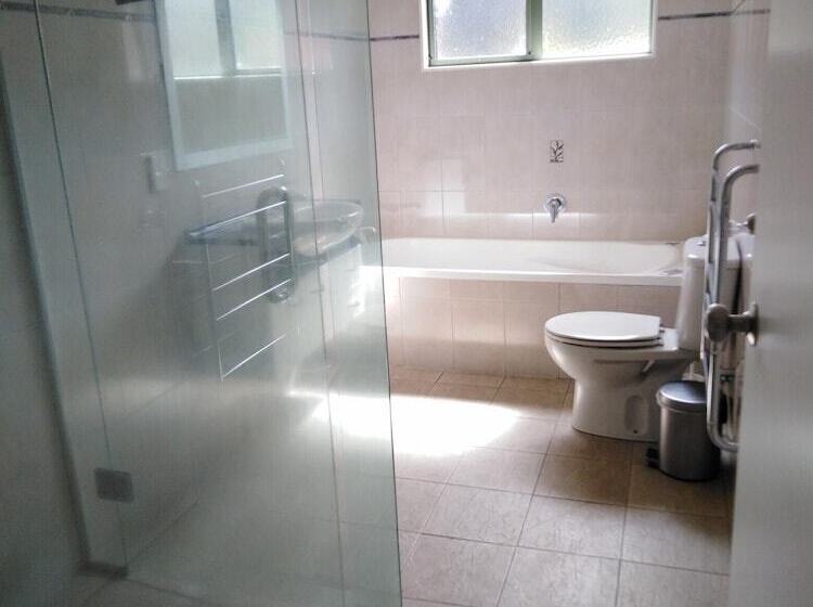 هتل Whatuwhiwhi Top 10 Holiday Park