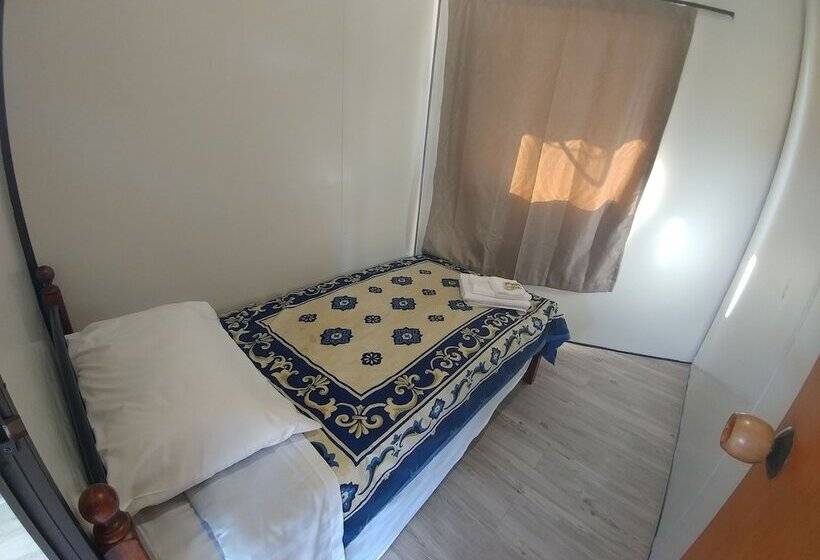 Pineacres Motel And Park