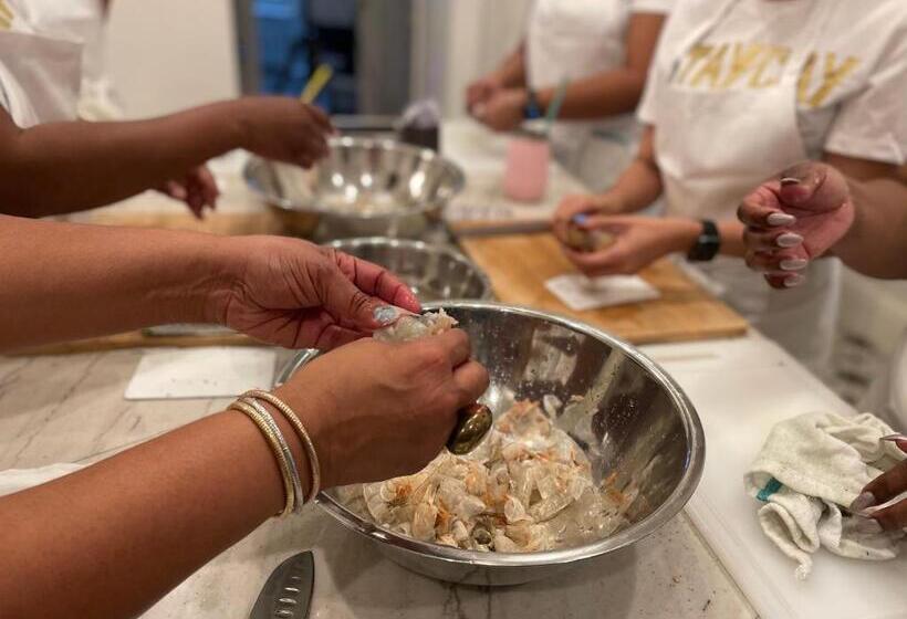 تختخواب و صبحانه Serenity In The Marigny