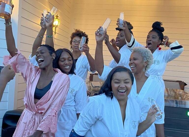 تختخواب و صبحانه Serenity In The Marigny