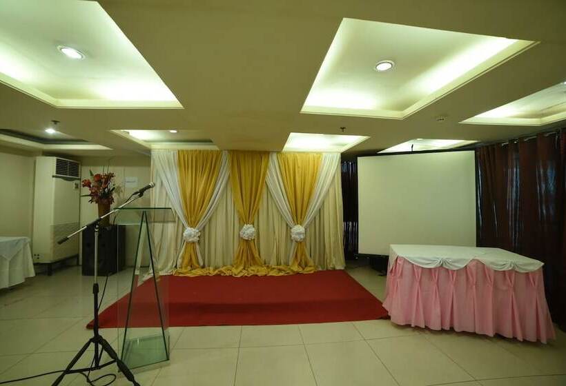 هتل Marcian Business