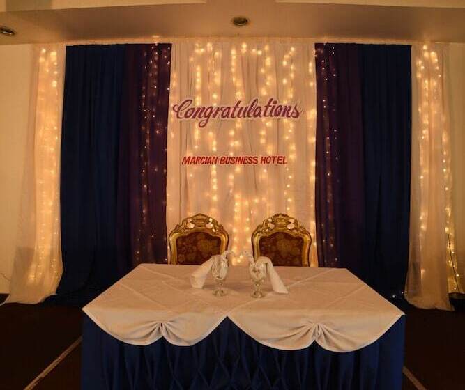 هتل Marcian Business