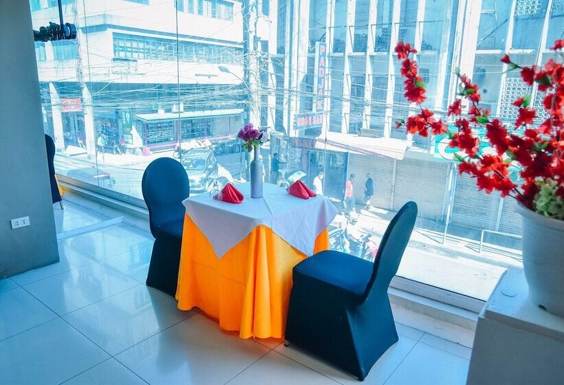 هتل Marcian Business