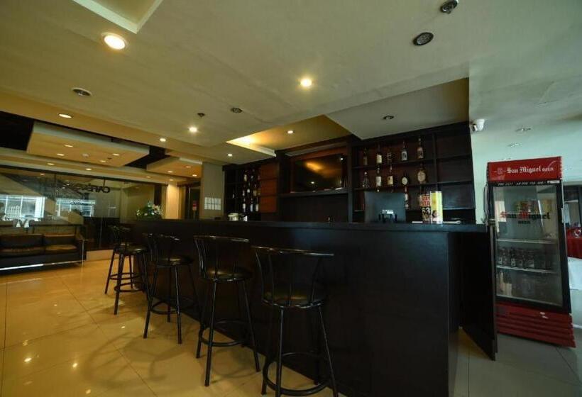 هتل Marcian Business