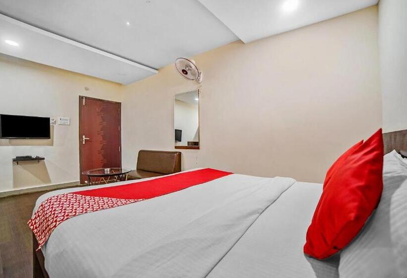 فندق Collection O Suvidha