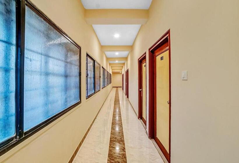 فندق Collection O Suvidha