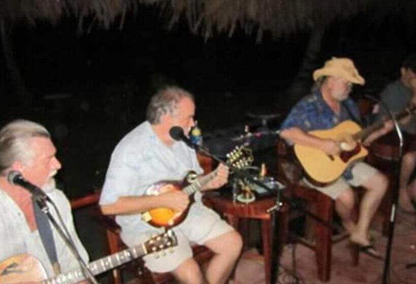 酒店 Cabinas Sol Y Mar