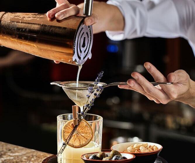 هتل Grand Mercure Hanoi