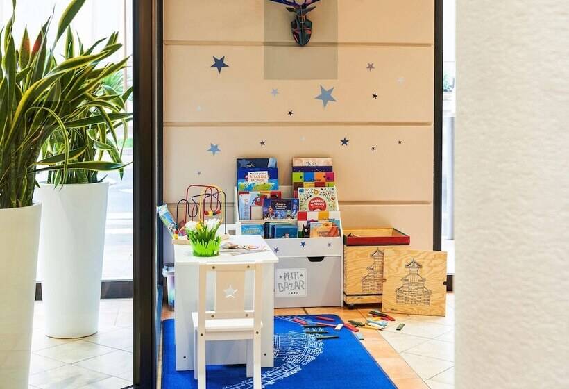 Aparthotel Adagio Access Nice Garibaldi