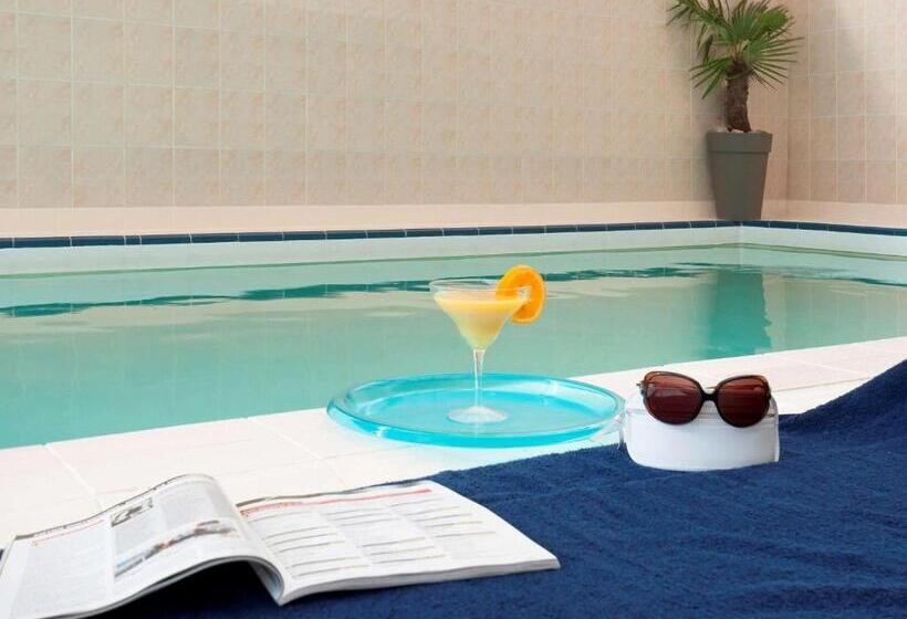 Aparthotel Adagio Access Marseille Prado Périer