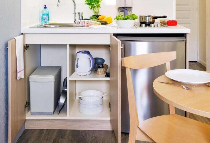 Aparthotel Adagio Access Marseille Prado Périer