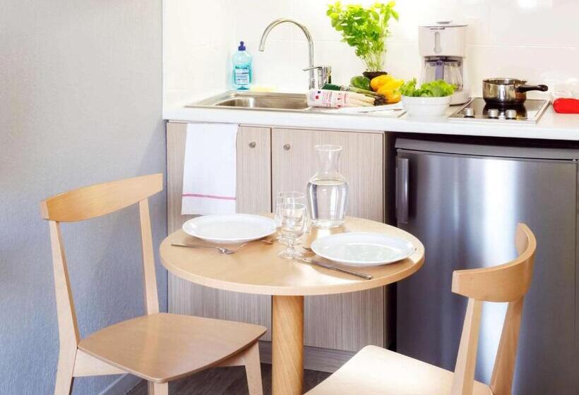 Aparthotel Adagio Access Marseille Prado Périer