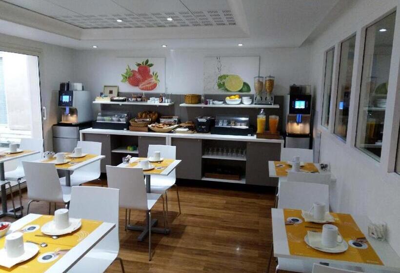 Aparthotel Adagio Access Marseille Prado Périer