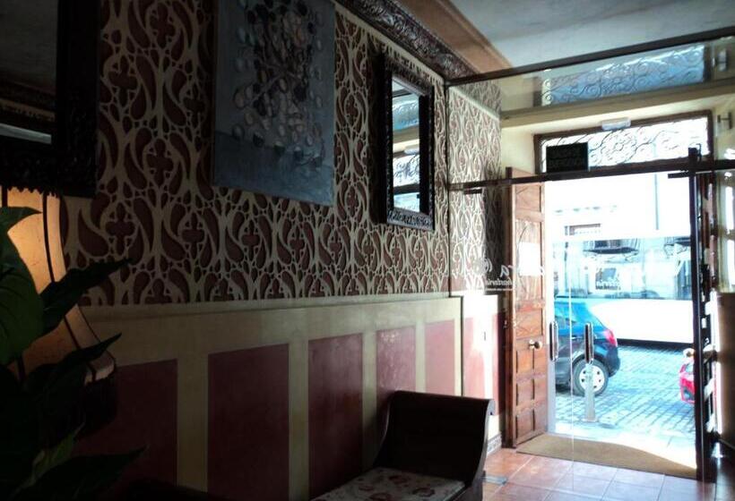 مسافرخانه Hosteria Natura