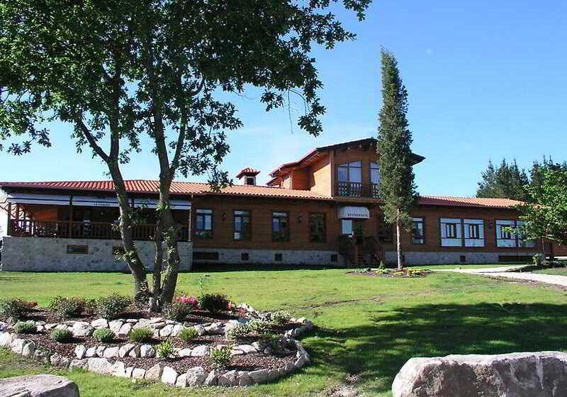 فندق Alda Palas De Rei