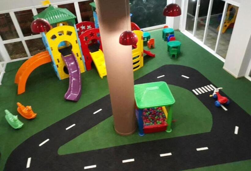 Отель Apartamento Em Resort Ilha Da Madeira Na Riviera