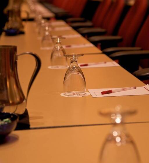 Wyndham Atlanta Buckhead Hotel & Conference Center