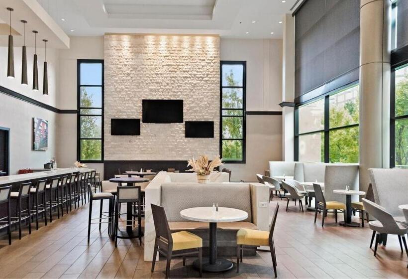 Wyndham Atlanta Buckhead Hotel & Conference Center