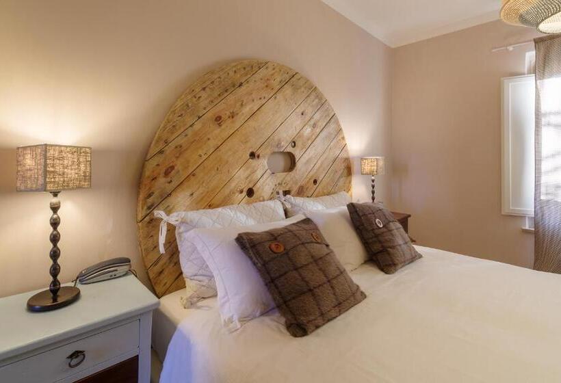 Aurora Boutique Hotel & Private Spa